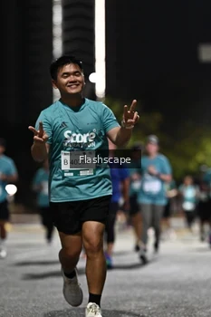 Runner Photo 2396153