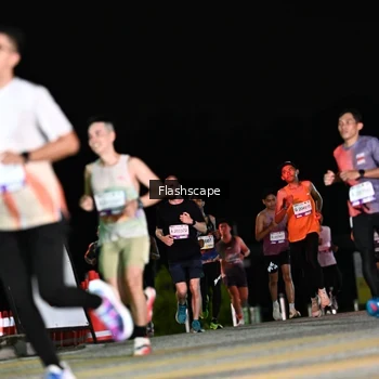 Runner Photo 2399050