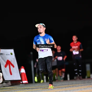 Runner Photo 2399711