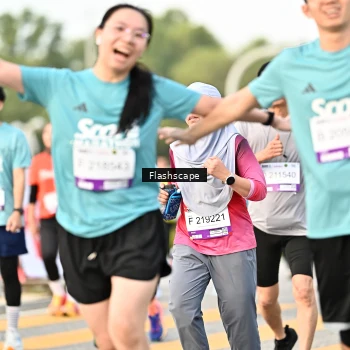 Runner Photo 2403676