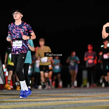Runner Photo 2407375