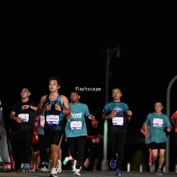 Runner Photo 2408354