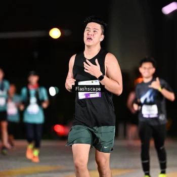 Runner Photo 2409183