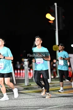Runner Photo 2409393