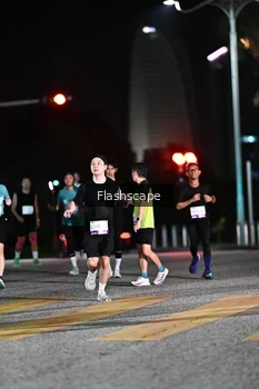 Runner Photo 2409406