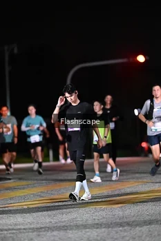 Runner Photo 2409414
