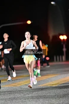 Runner Photo 2409417