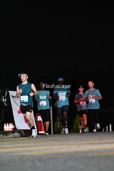 Runner Photo 2409422
