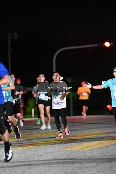 Runner Photo 2409424