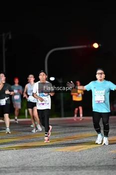 Runner Photo 2409425