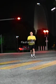 Runner Photo 2409430