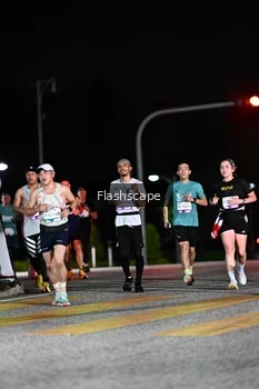 Runner Photo 2409454