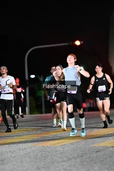 Runner Photo 2409457