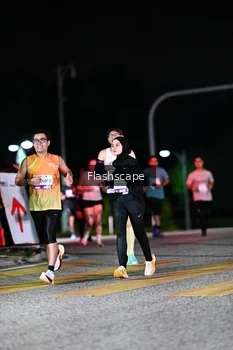 Runner Photo 2409473