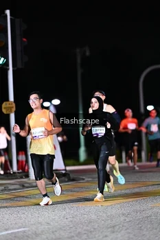 Runner Photo 2409475