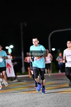Runner Photo 2409482