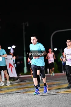 Runner Photo 2409484