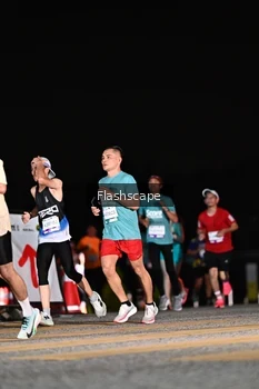 Runner Photo 2409489