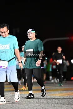 Runner Photo 2409509