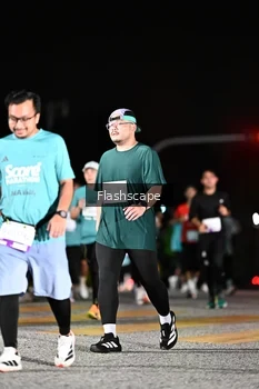 Runner Photo 2409510
