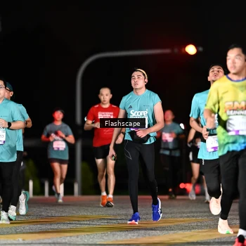 Runner Photo 2409543