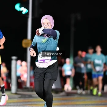 Runner Photo 2409579