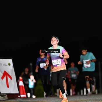 Runner Photo 2409589
