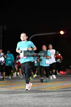 Runner Photo 2409606