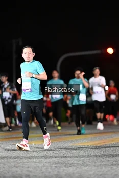 Runner Photo 2409608