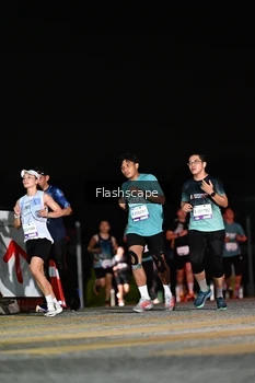 Runner Photo 2409611