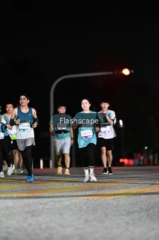 Runner Photo 2409661