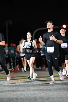 Runner Photo 2409677