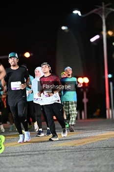 Runner Photo 2409683