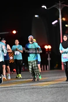 Runner Photo 2409686