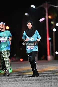 Runner Photo 2409690