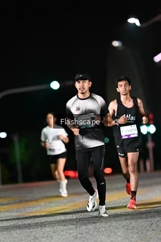 Runner Photo 2409694
