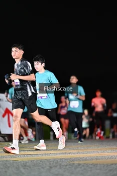 Runner Photo 2409711