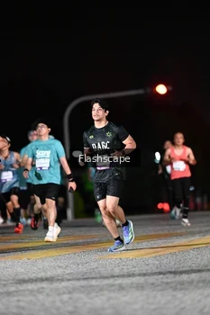 Runner Photo 2409714