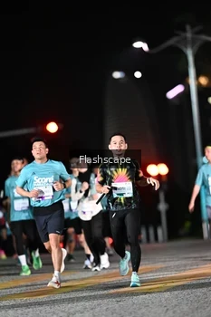 Runner Photo 2409725