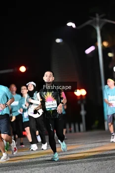 Runner Photo 2409726
