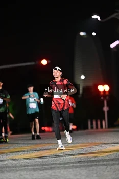 Runner Photo 2409746