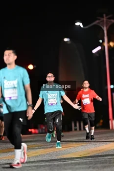 Runner Photo 2409747