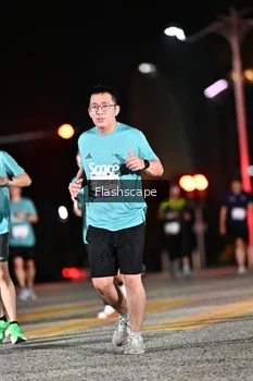 Runner Photo 2409757
