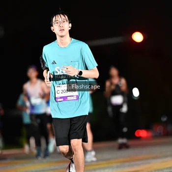 Runner Photo 2409759