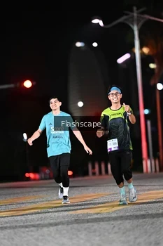 Runner Photo 2409764