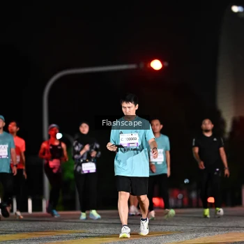 Runner Photo 2409771
