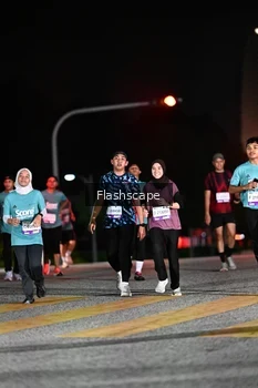Runner Photo 2409780