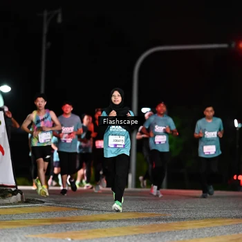 Runner Photo 2409836