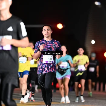 Runner Photo 2409854
