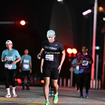 Runner Photo 2409862
